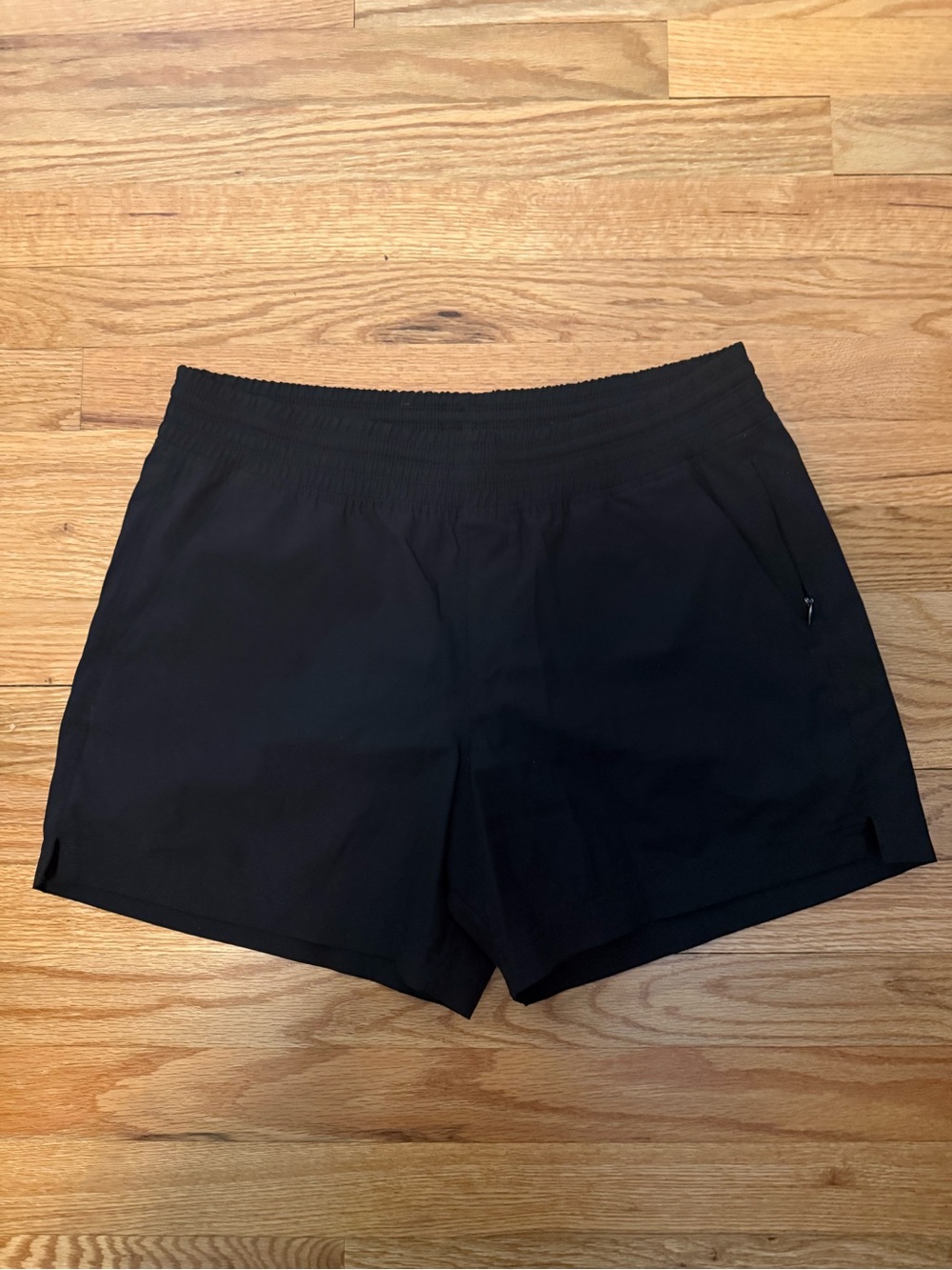 Old Navy Black Athletic Shorts - Lightweight Everyday Performance